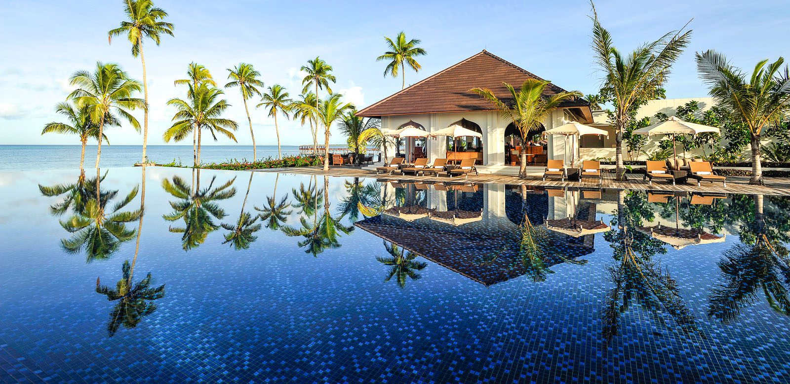 The Residence Zanzibar Infinity Pool