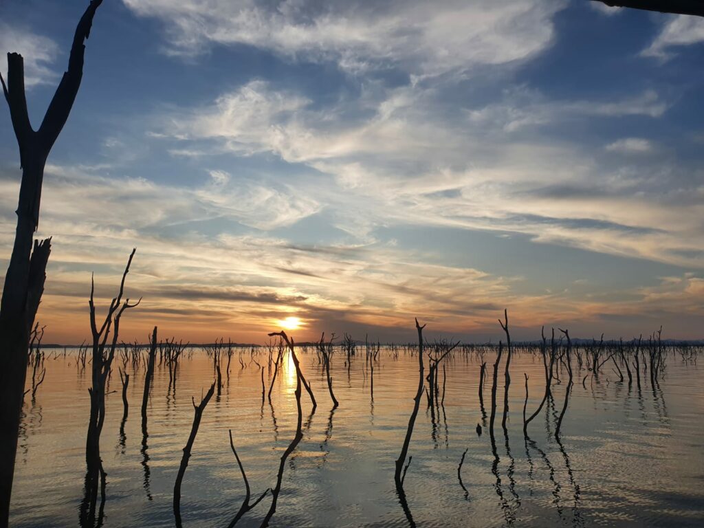 Sunset over Lake Kariba Zimbabwe - Amy Goldring